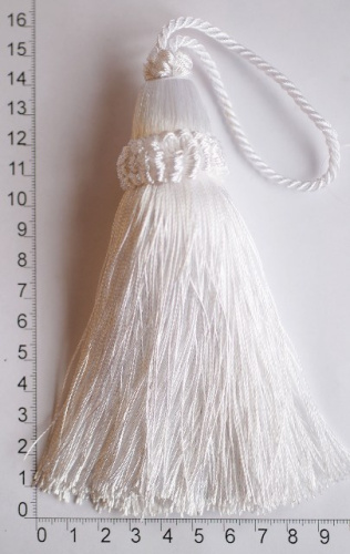  BX- 903-А1-кисть цв.белый ( высота от основания 14 см, со шнуром 23 см )  ТриКатушки