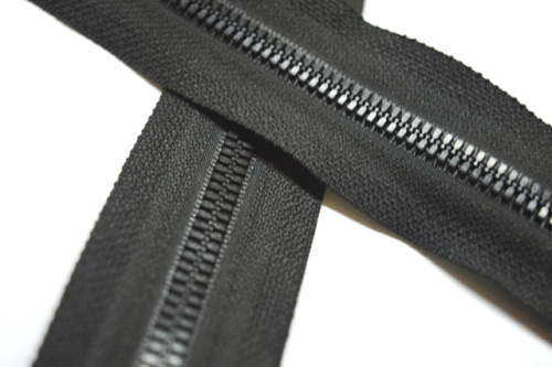  Молния рулонная "Трактор" Т5 №322 черная (уп.100м.)  ТриКатушки