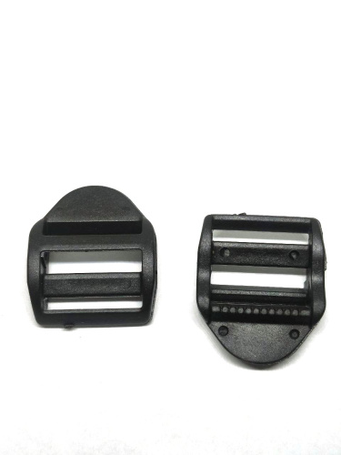  Пряжка трехщелевая (крыло) U-25 мм цв Черный (уп.10/100/1000шт) Усиленная  ТриКатушки