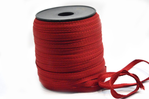  Лента киперная 10 мм. 100% п/э цв. 745/250 м Тем. Красный  ТриКатушки