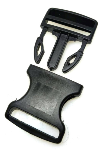  Фастекс (защелка-трезубец) F140 (ЗАКРЫТЫЙ) (40мм) цв.Черный ПП (уп.10/100/1000 шт)  ТриКатушки