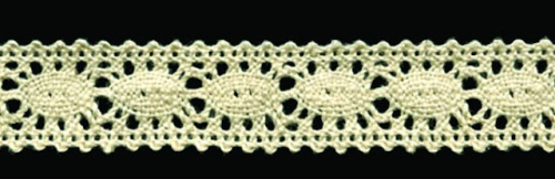  0018F бежевый кружево вязанное 22мм (намотка 20 ярдов = 18,3 метров)  ТриКатушки