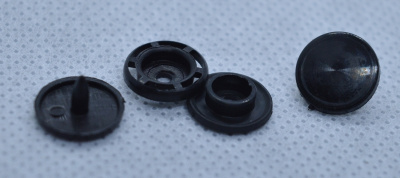 Кнопка пластиковая 12 мм цв. черный (1000шт.)